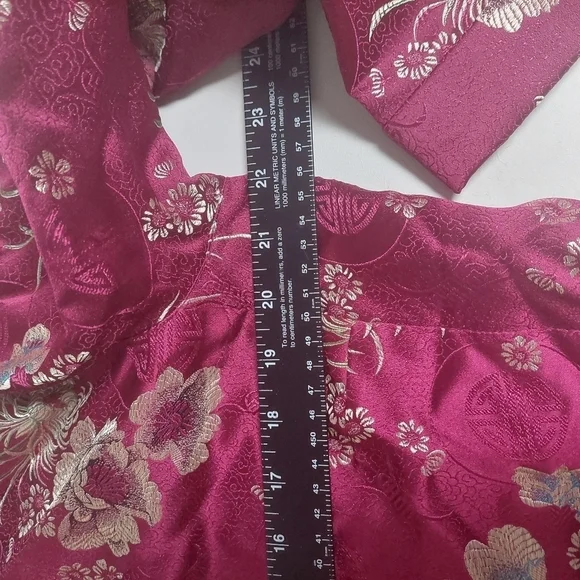 Chicos Wine Red Top Floral Tapesty Button Engraved 3 Satin Metallic Brocade - Picture 5 of 7